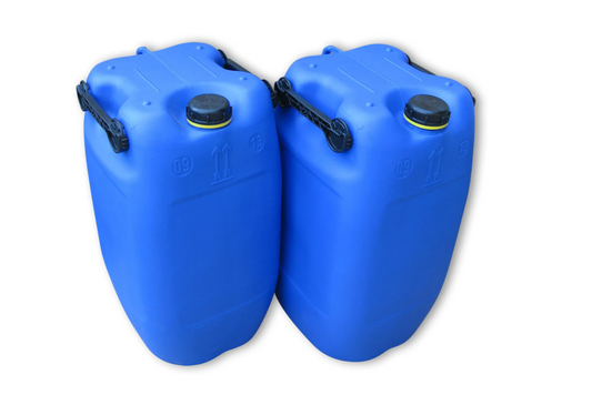 2 x 60 liter jerrycans - waterjerrycans - containers - containers - opslagmiddelen - opslag - buiten - vloeistof